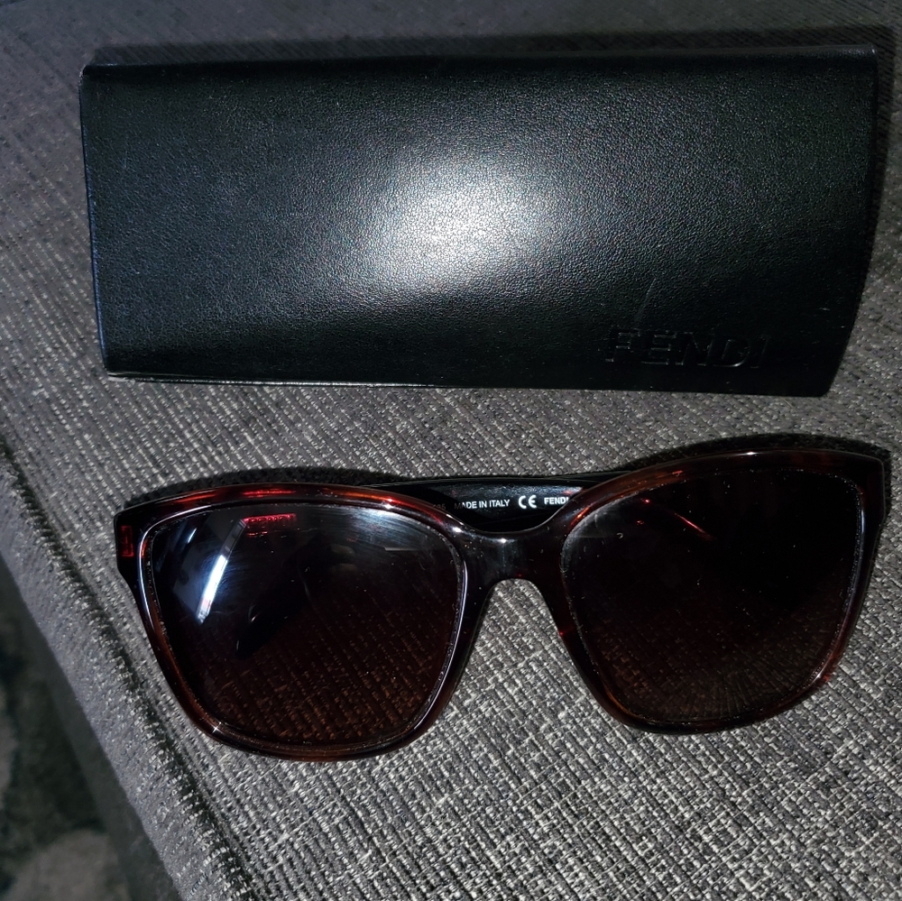 Women's sunglasses